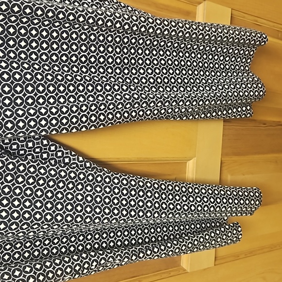 Sugrid Olsen Cropped Pants - Picture 2 of 4